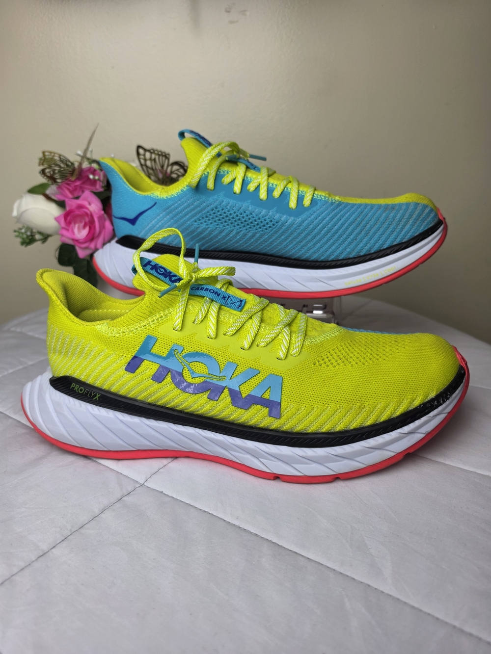 Hoka One One Men's Carbon X 3 Size 11D - Picture 3 of 8